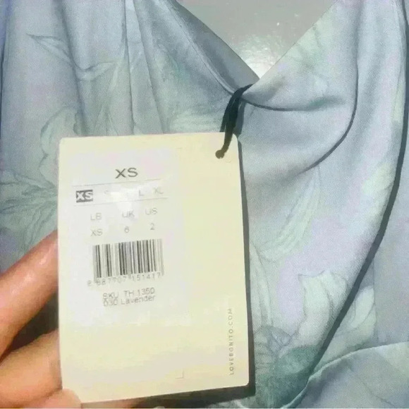 Electra Tie Shoulder Romper in Floral Flutter
by Love, Bonito size XS NWT - Picture 7 of 12